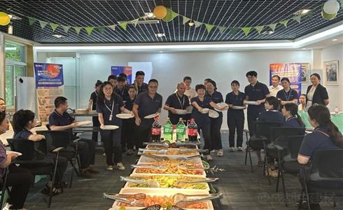 快樂工作 幸福生活丨成都中建材舉辦二季度生日聯歡會